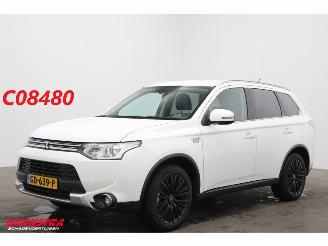Voiture accidenté Mitsubishi Outlander 2.0 PHEV Business Edition X-Line Navi Clima Cruise Camera AHK 2015/4