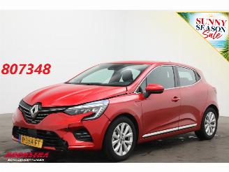 Coche accidentado Renault Clio 1.6 E-Tech Hybrid 140 Intens LED 360° Apple/Android Camera PDC 2022/2
