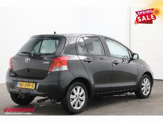 Toyota Yaris 1.3 VVTi Executive 5-DRS Clima PDC AHK 178.940 km! picture 3