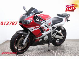 krockskadad bil motor Yamaha  YZF-R6 1999/7