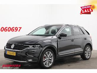 Unfallwagen Volkswagen T-Roc 1.5 TSI Sport Pano LED ACC Virtual Camera SHZ 2020/7
