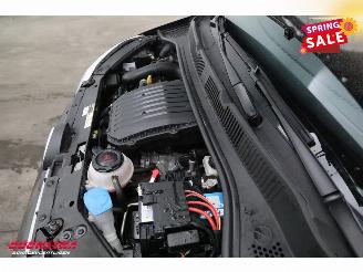 Volkswagen Up! 1.0 Move Up! 5-DRS Airco Bluetooth 32.604 km! picture 8