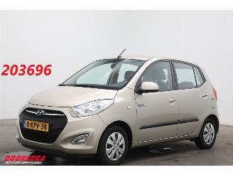 krockskadad bil auto Hyundai I-10 1.0 i-Drive Cool Airco Elek Ramen 73.054 km! 2013/6