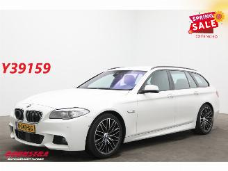 BMW 5-serie Touring 520i M-Sport BiXenon ACC HUD 360° SHZ PDC picture 1