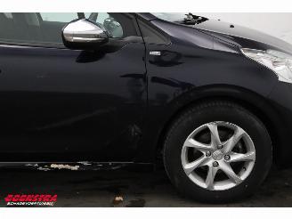 Peugeot 208 1.2 VTi Style 5-DRS Navi Airco Bluetooth Cruise AHK 162.109 km! picture 7