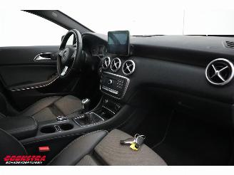 Mercedes A-klasse 160 Ambition Pano Navi Airco Cruise PDC picture 11