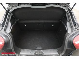 Mercedes A-klasse 160 Ambition Pano Navi Airco Cruise PDC picture 26