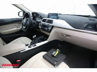 BMW 3-serie 318i Leder LED Navi Clima Cruise SHZ PDC picture 5