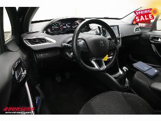 Peugeot 208 1.2 PT BlueLease Allure Navi Clima Cruise PDC Apple/Android picture 13
