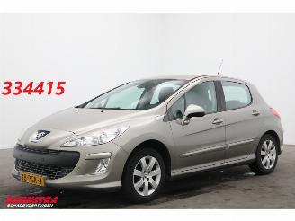 skadebil auto Peugeot 308 1.6 VTi Sublime Aut. Clima Cruise PDC AHK 112.987 km! 2011/1