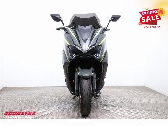 Yamaha  T-Max 560 LED ABS Akrapovic Cruise picture 6