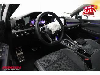 Volkswagen Golf 1.5 eTSI DSG R-Line Pano LED ACC LRHZ SHZ PDC picture 21
