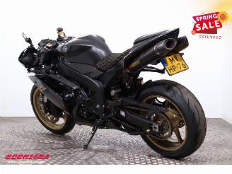 Yamaha  YZF-R1 Akrapovic picture 4