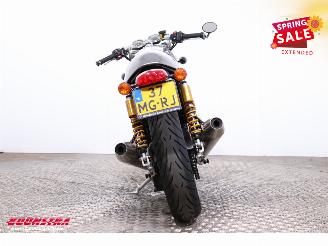 Triumph Thruxton 1200 R Thruxton 1200 R ABS picture 8