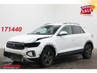 Avarii autoturisme Volkswagen T-Roc 1.5 TSI DSG Life Edition LED ACC Virtual Navi Clima SHZ PDC 2024/10