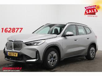 skadebil auto BMW iX1 xDrive30 67 kWh LED ACC Apple/Android Camera SHZ 2025/1