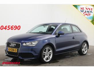 Damaged car Audi A1 1.2 TFSI Connect Airco Cruise 153.741 km! 2012/1