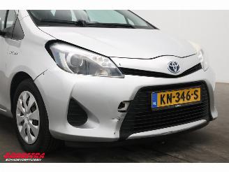 Toyota Yaris 1.5 Full Hybrid Aut. Aspiration Clima Cruise Camera picture 6