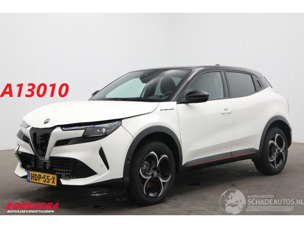 Alfa Romeo Junior 1.2 Turbo Hybrid Ibrida Speciale Navi Clima Cruise Camera SHZ PDC