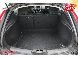 Volvo V-40 1.5 T2 Aut. Momentum LED Navi Clima Cruise SHZ PDC picture 28