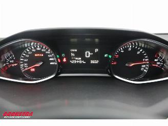 Peugeot 308 SW 1.6 BlueHDI Aut. Allure Pano Navi Clima Cruise PDC AHK picture 21