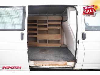 Volkswagen Transporter T5 2.5 TDI Imperiaal picture 9