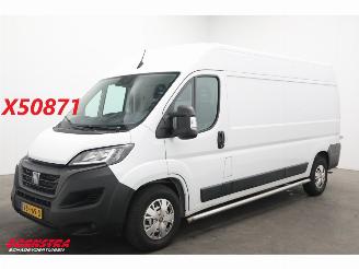 krockskadad bil bedrijf Fiat Ducato 2.2 MultiJet Aut. L3-H2 Apple/Android Clima Camera PDC 2023/10