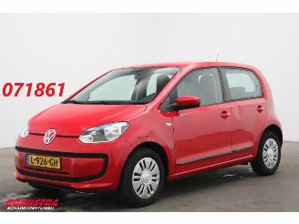 Käytettyjen passenger cars Volkswagen Up! 1.0 move up! 5-DRS BlueMotion Airco 103.234 km! 2014/1