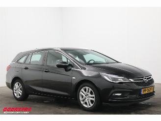 Opel Astra Sports Tourer 1.6 CDTI Edition Navi Airco Cruise PDC AHK picture 2
