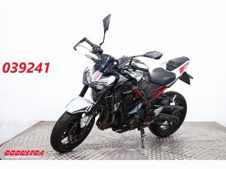 Vaurioauto  passenger cars Kawasaki Z 900 ABS LED Akrapovic 8.583 km! 2022/4