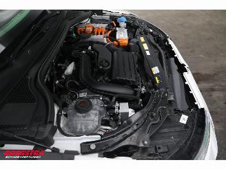 Volkswagen Passat Variant 1.5 eHybrid Elegance LED ACC Memory Ventilatie LRHZ AHK picture 14
