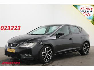 Unfallwagen Seat Leon 1.2 TSI Reference Airco Bluetooth Cruise SHZ PDC 2013/11
