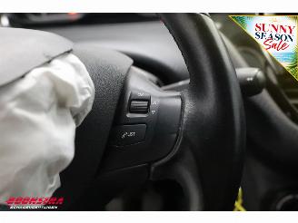 Peugeot 208 1.2 PT Signature Navi Airco Cruise PDC 134.559 km! picture 24