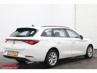 Seat Leon Sportstourer 2.0 TDI Aut. Style LED ACC Virtual Apple/Android Camera LRHZ SHZ picture 3