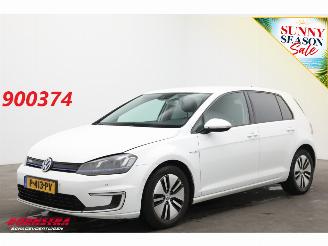 krockskadad bil auto Volkswagen e-Golf LED ACC Navi Clima Camera SHZ 2014/5