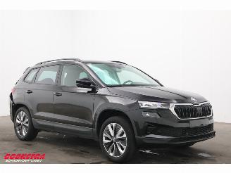Skoda Karoq 2.0 TDI DSG Style 4x4 ACC Navi Clima Apple/Android Camera 75.278 km! picture 2