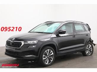 Unfallwagen Skoda Karoq 2.0 TDI DSG Style 4x4 ACC Navi Clima Apple/Android Camera 75.278 km! 2024/5
