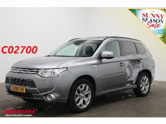 Unfallwagen Mitsubishi Outlander 2.0 PHEV Instyle+ 4X4 ACC Schuifdak Leder Camera SHZ 183.069 km! 2015/3