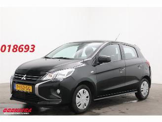 krockskadad bil auto Mitsubishi Space-star 1.2 Cool+ Bluetooth Airco 2022/5