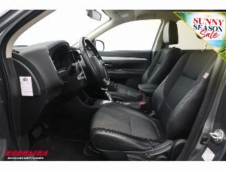 Mitsubishi Outlander 2.0 PHEV 4WD Executive Edition Navi Clima Cruise Camera AHK picture 15