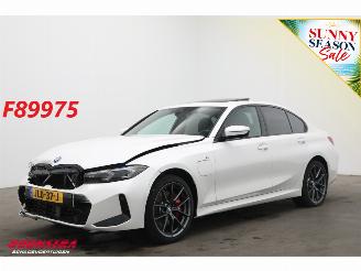 BMW 3-serie 330e M-Sport Cruise Navi Leder Schuifdak Camera Apple/Android SHZ AHK PDC picture 1