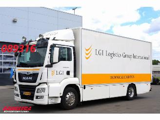 Vaurioauto  trucks MAN TGS 18.320 Fahrbereit Full Air XXL-LBW Camera Navi 2017/4