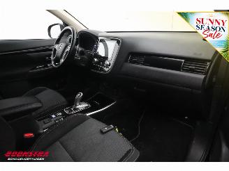 Mitsubishi Outlander 2.4 PHEV 4WD Pure Cruise Clima Camera PDC picture 18