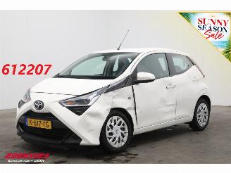 Toyota Aygo 1.0 VVT-i x-play 5-drs Airco Cruise Camera Bluetooth picture 1