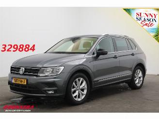 Vaurioauto  passenger cars Volkswagen Tiguan 1.5 TSI Highline Business Clima ACC Navi SHZ 360° PDC 2019/11