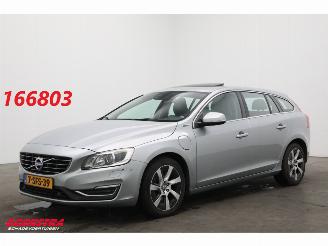 begagnad bil auto Volvo V-60 2.4 D6 AWD Plug-In Hybrid Summum Glasdak Navi Memory Leder SHZ Camera PDC AHK 2013/9