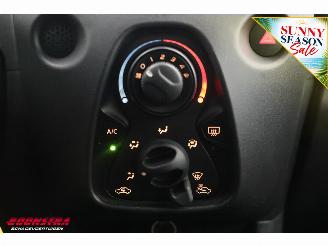 Toyota Aygo 1.0 VVT-i x-fun Airco Cruise picture 24