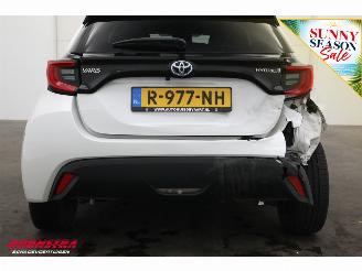 Toyota Yaris 1.5 Hybrid Dynamic ACC Clima SHZ Camera PDC picture 6