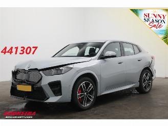 damaged passenger cars BMW iX2 eDrive20 67 kWh M Sport Edition ACC Navi Clima Leder SHZ Virtual Apple/Android Camera PDC 2025/8