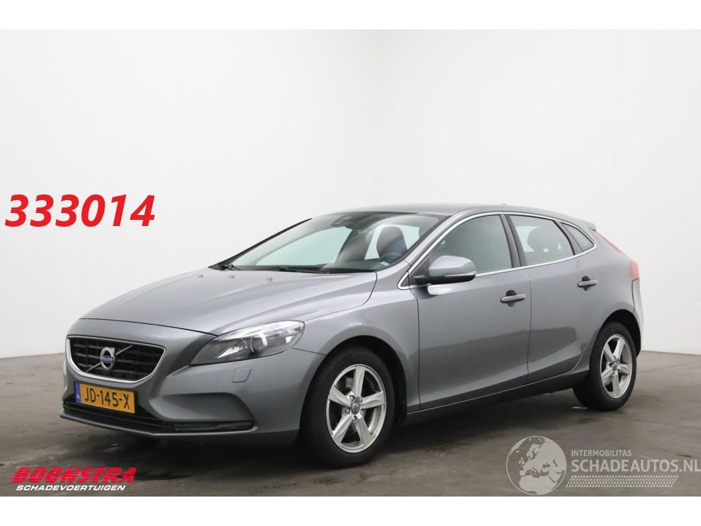 Volvo V-40 2.0 T2 Nordic+ Cruise Clima Navi Bluetooth SHZ PDC